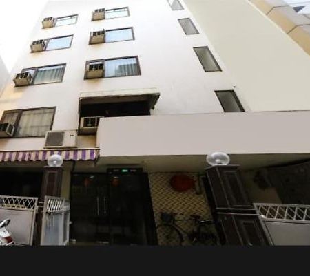 Hotel Amrit Villa Delhi  Exterior photo