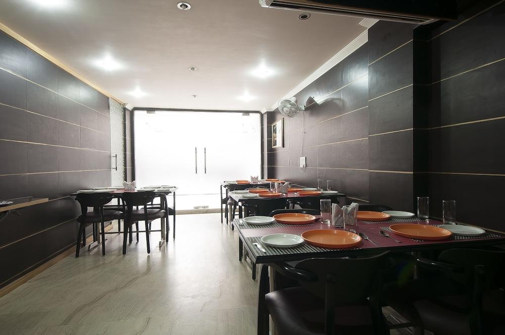 Hotel Amrit Villa Delhi  Exterior photo